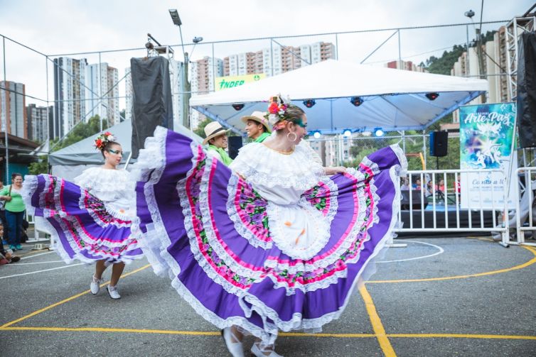 Alcaldia de medellín comuna 16