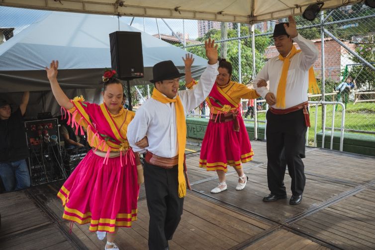 Danzas en medellin