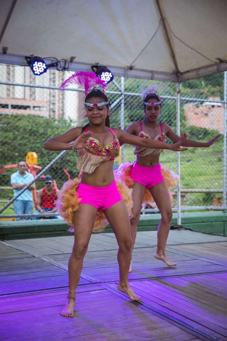 Danzas en medellin