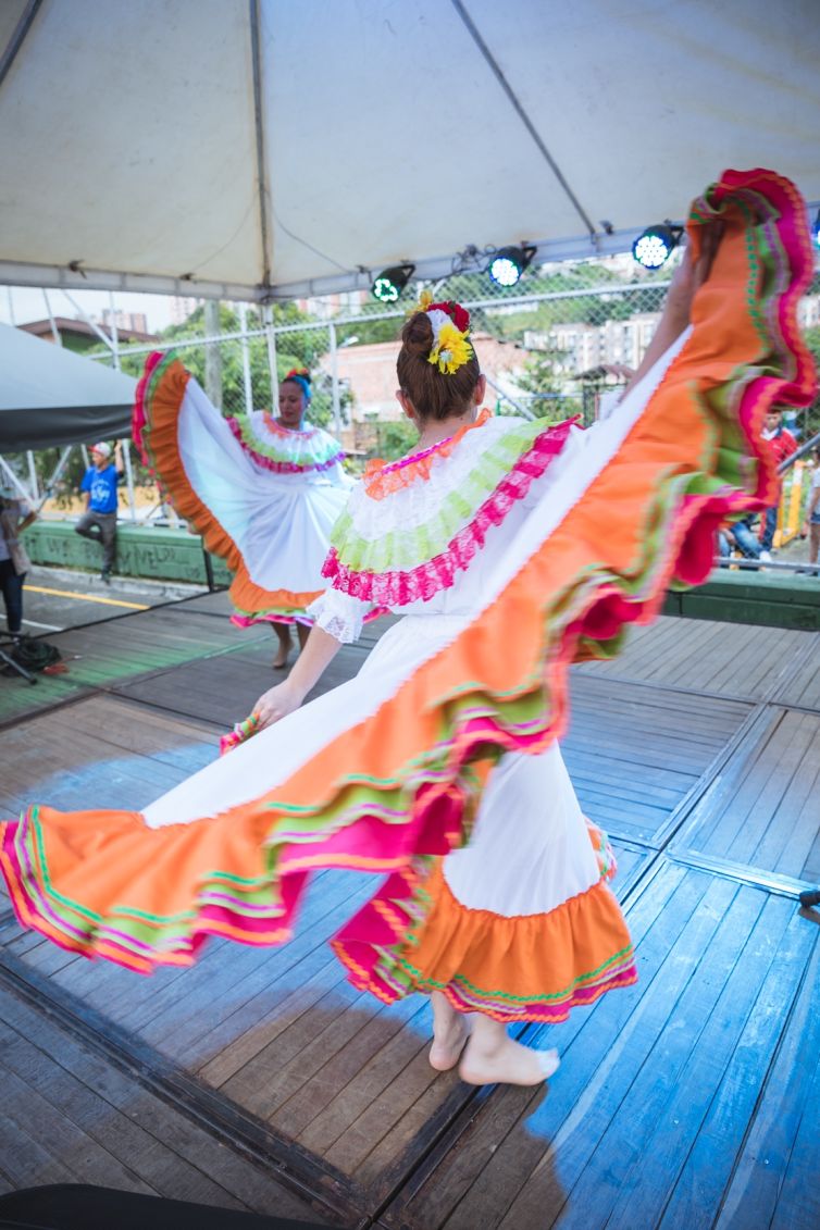 Danzas en medellin